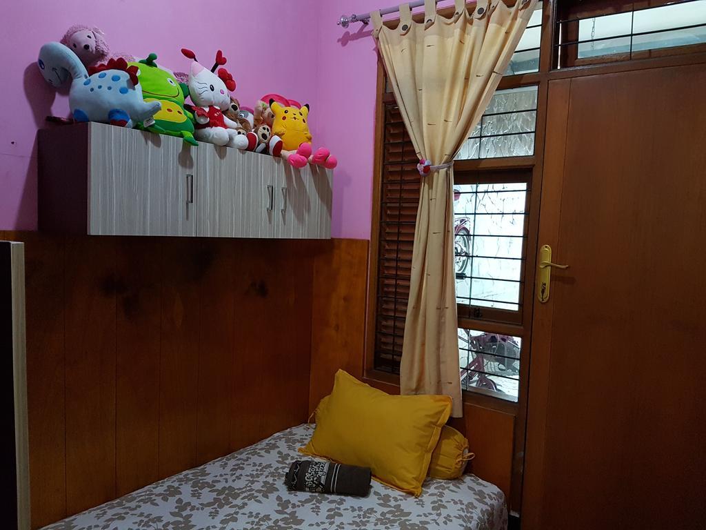 The Brick House Apartment Bandung Bagian luar foto